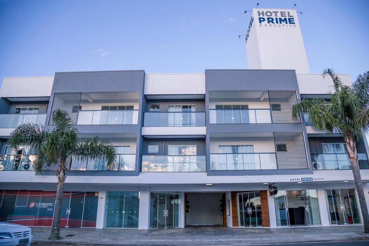 Hotel Prime Executive Campos Novos  Buitenkant foto